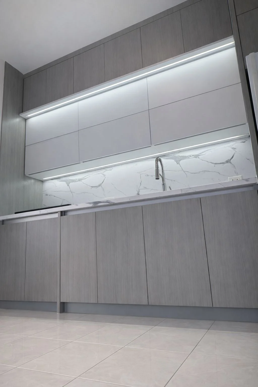 Instalación profesional de cocina PVC